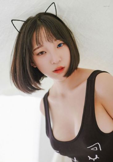 欧美情头一人一张分开_DVD手机在线观看