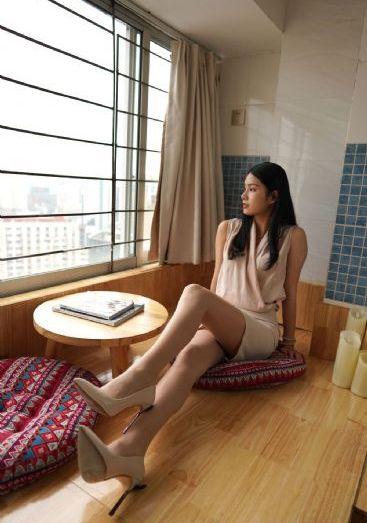 欧美色蜜桃97_高清高清迅雷在线观看