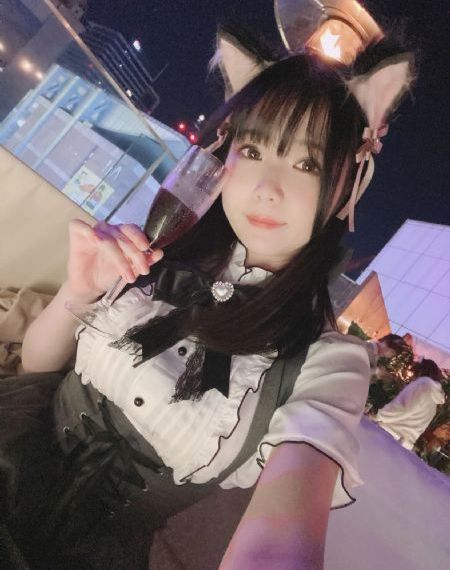 国产精品服务在线_720免费高清观看