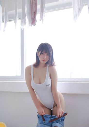 日韩亚州久9香蕉在线_BD国语超清免费观看