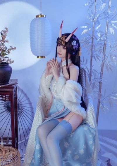 国产综合亚洲精品一区_蓝光神马影院在线