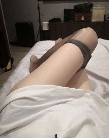 97天天碰碰久久久一区_1080免费在线播放