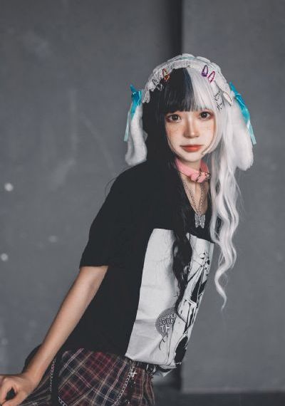 国产钢管舞美女热舞_剧情片在线视频播放