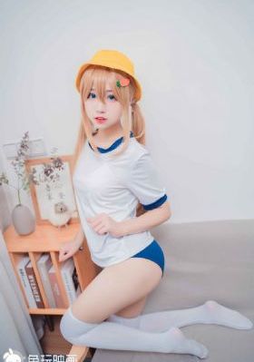 欧美吃鸡小姐姐_4K在线观看