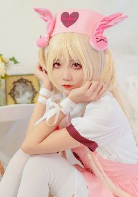 国产女自拍_未删减完整版